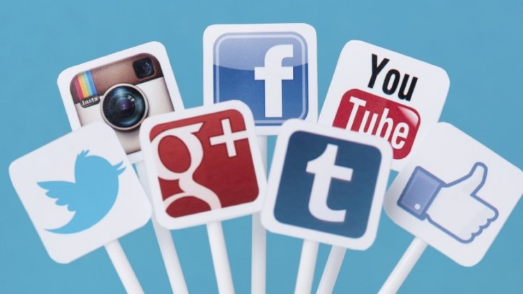 Integrating social media into your email marketing strategy