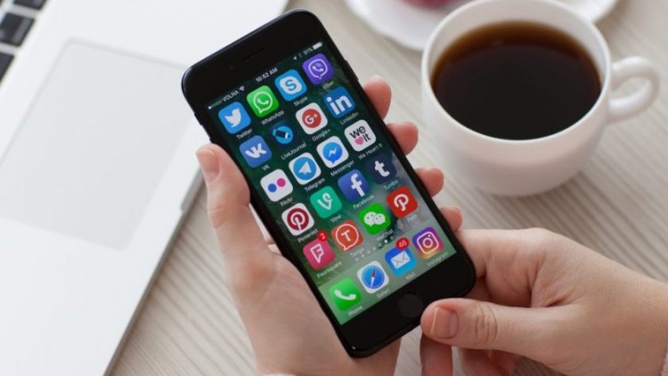 Creating engaging social media content