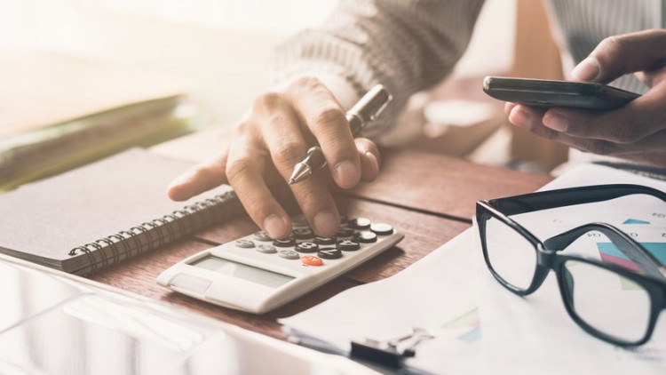5 Spending habits to break