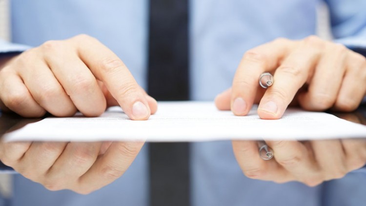How to spot a fake loan