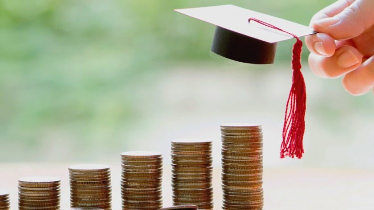 Everything you need to know about paying off your uni debt